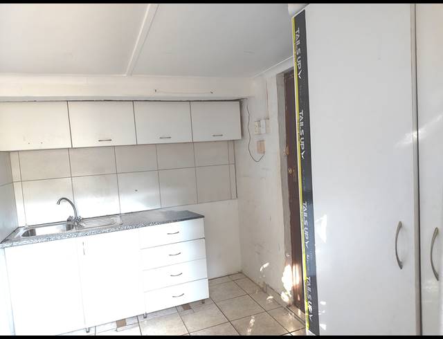 4 BEDROOM HOUSE FOR SALE IN GLENMORE
